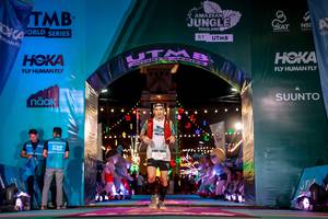 BIB: 5157
                            <button type="button" onclick="openModal(24874299)" class="btn btn-primary btn-sm float-right btn-popup" data-toggle="modal" data-target=".modal-high-quality">
                        <i class="fas fa-shopping-cart"></i> Add to Cart
                    </button>
                                            <button type="button" onclick="isThisMe(24874299, true)" class="btn btn-success btn-sm float-right btn-popup btn-isme hidden" data-toggle="tooltip" data-placement="bottom" title="นี่คือรูปของคุณใช่ไหม คลิกที่นี่เพื่อเอาเข้าอัลบั้ม">
                        <i class="fas fa-plus"></i> Add to album
                    </button>
                    <button type="button" onclick="isThisMe(24874299, false)" class="btn btn-warning btn-sm float-right btn-popup btn-isnotme hidden">
                        <i class="fas fa-ban"></i> Remove from album
                    </button>